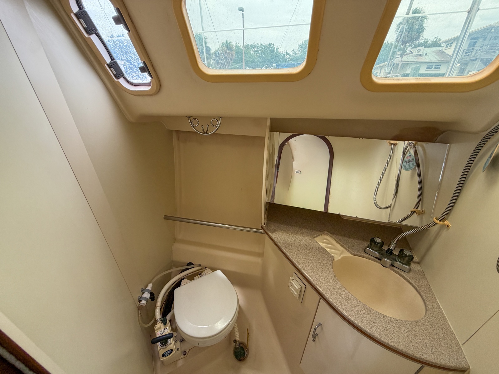 1999 Hunter 310 à vendre (photo 14)