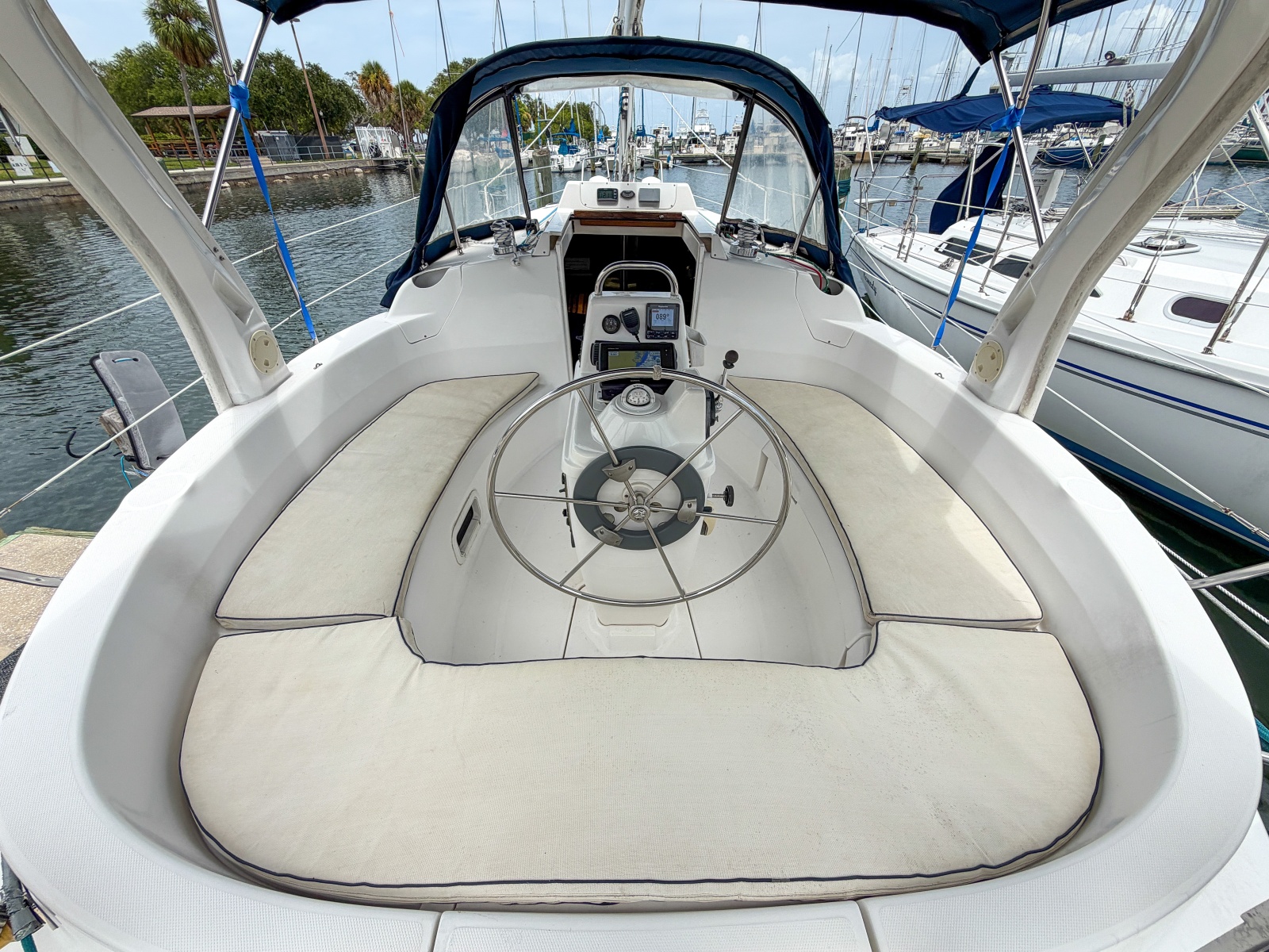 1999 Hunter 310 à vendre (photo 40)