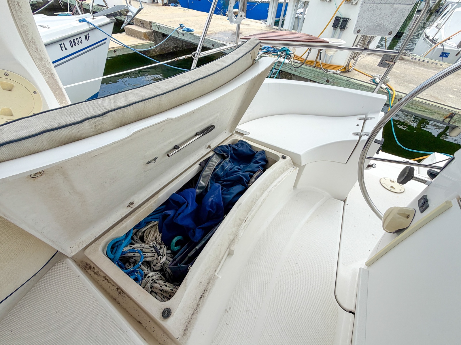 1999 Hunter 310 à vendre (photo 48)