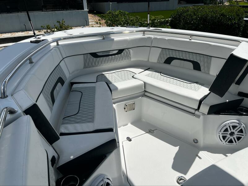 2023 Blackfin 272 CC na sprzedaż (photo 4)
