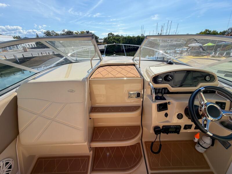 2020 Regal 26 Express te koop (photo 18)