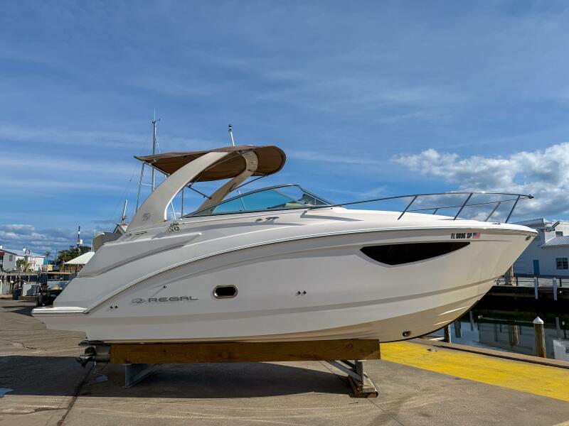 2020 Regal 26 Express te koop (photo 37)