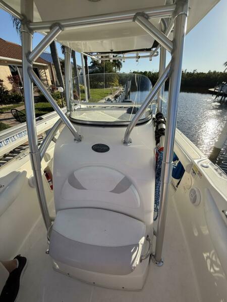 2006 Boston Whaler 240 Outrage na sprzedaż (photo 6)