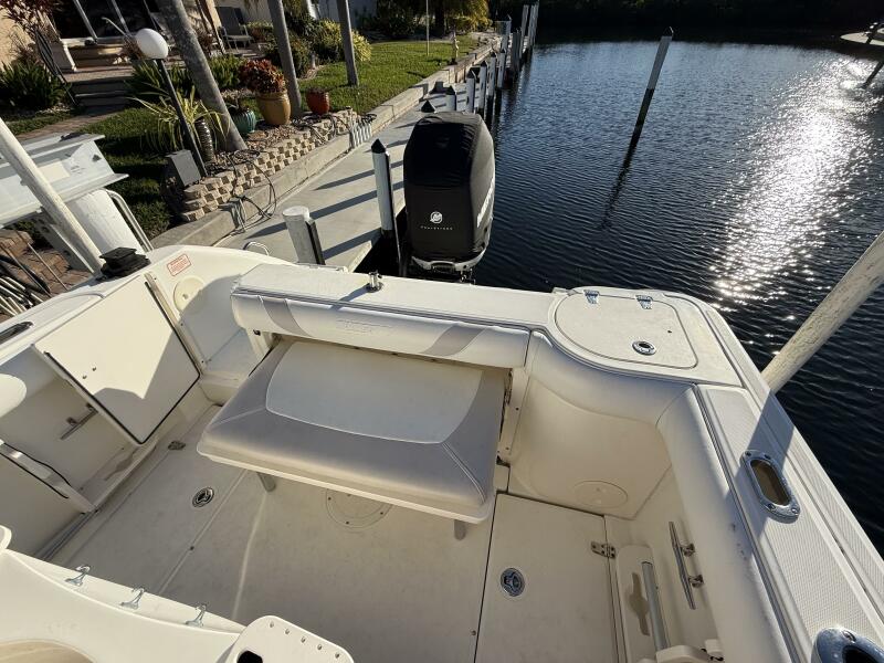 2006 Boston Whaler 240 Outrage na sprzedaż (photo 11)