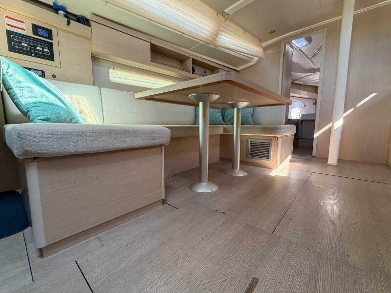 2022 Beneteau 40.1 te koop (photo 9)