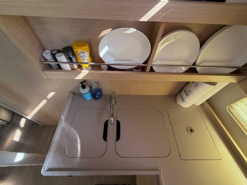 2022 Beneteau 40.1 te koop (photo 31)
