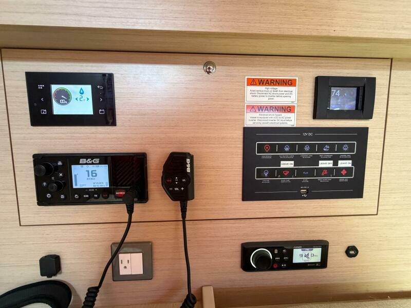 2022 Beneteau 40.1 te koop (photo 40)