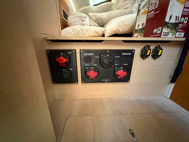 2022 Beneteau 40.1 te koop (photo 44)