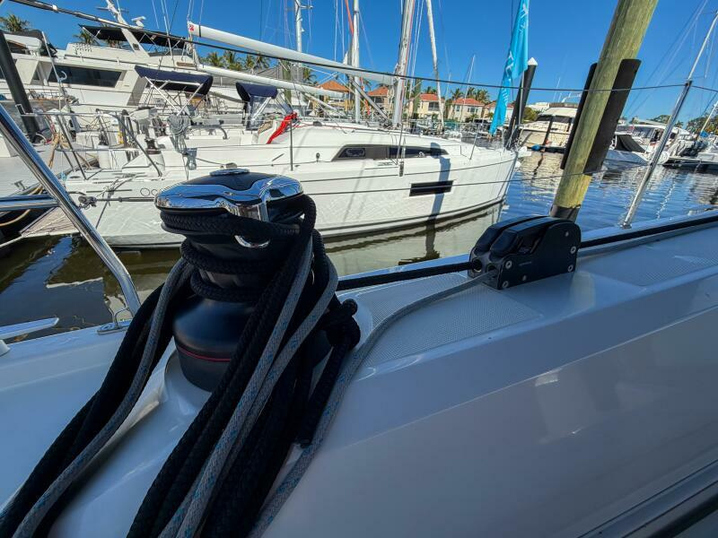 2022 Beneteau 40.1 te koop (photo 76)