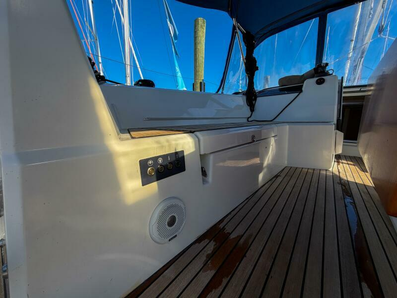 2022 Beneteau 40.1 te koop (photo 77)