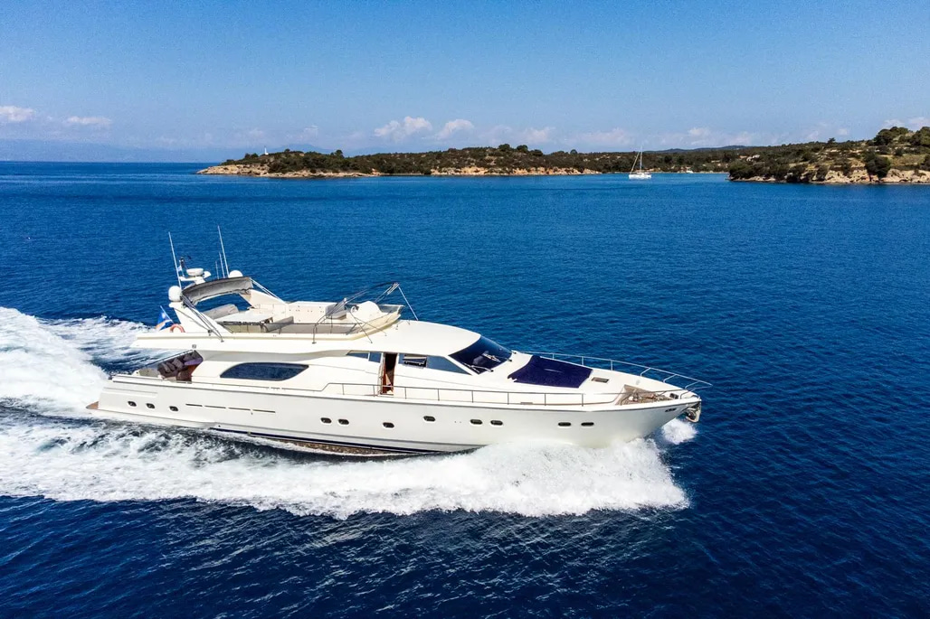 1999 Ferretti Yachts 80 for sale (photo 2)