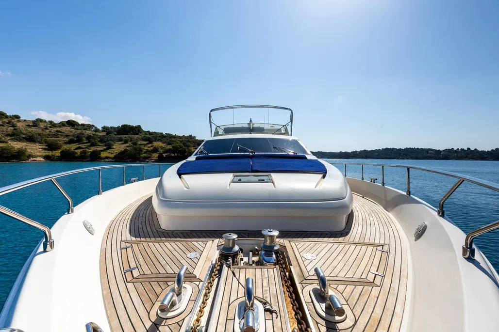 1999 Ferretti Yachts 80 for sale (photo 24)