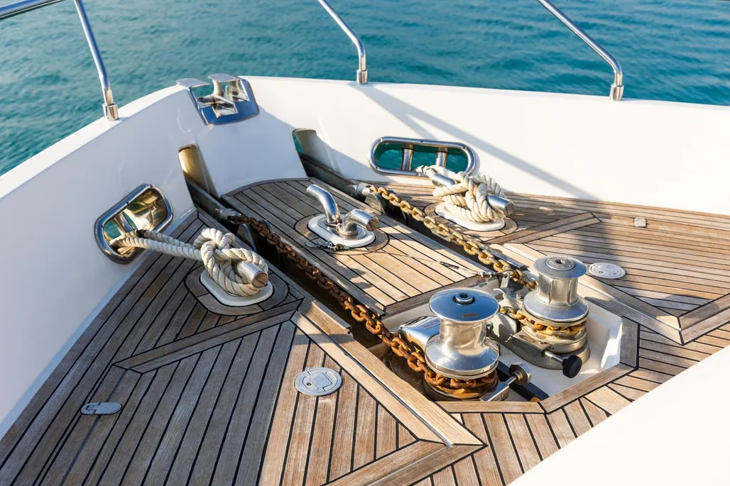 1999 Ferretti Yachts 80 for sale (photo 26)
