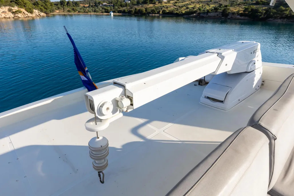 1999 Ferretti Yachts 80 for sale (photo 43)