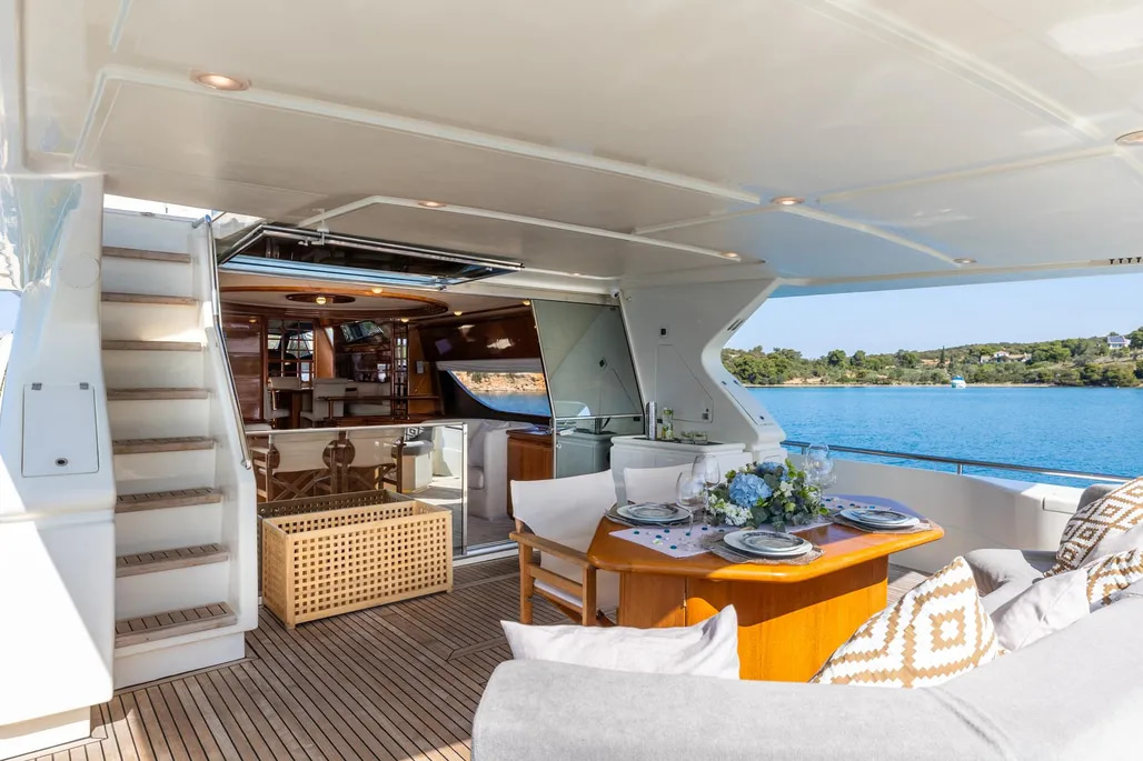 1999 Ferretti Yachts 80 for sale (photo 48)