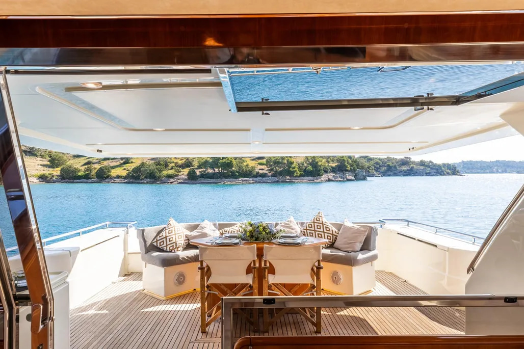 1999 Ferretti Yachts 80 for sale (photo 53)