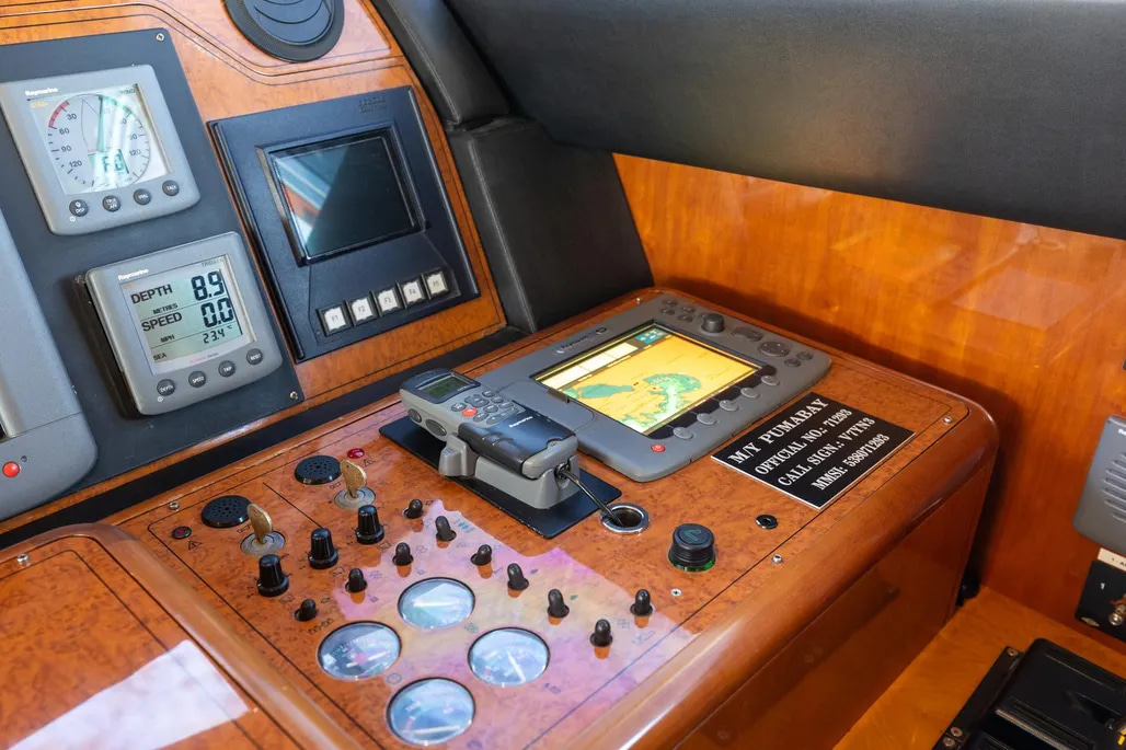 1999 Ferretti Yachts 80 for sale (photo 73)