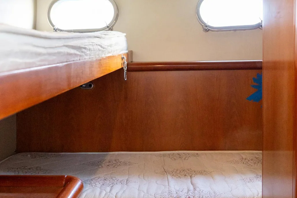 1999 Ferretti Yachts 80 for sale (photo 107)