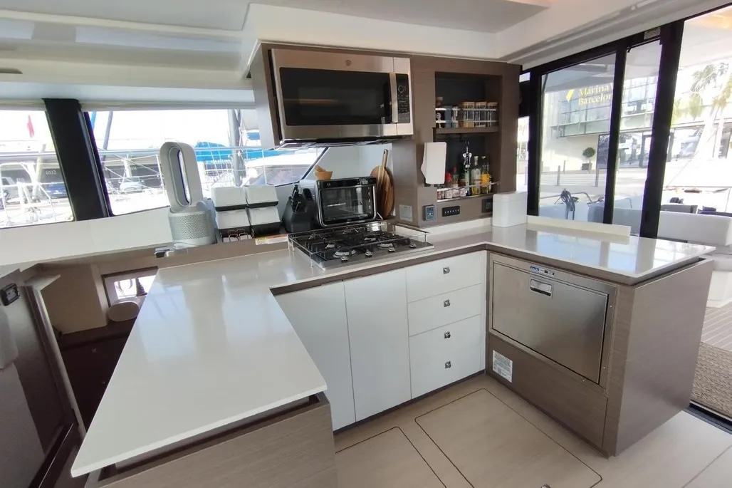 2024 Leopard 53 Powercat en venta (photo 11)