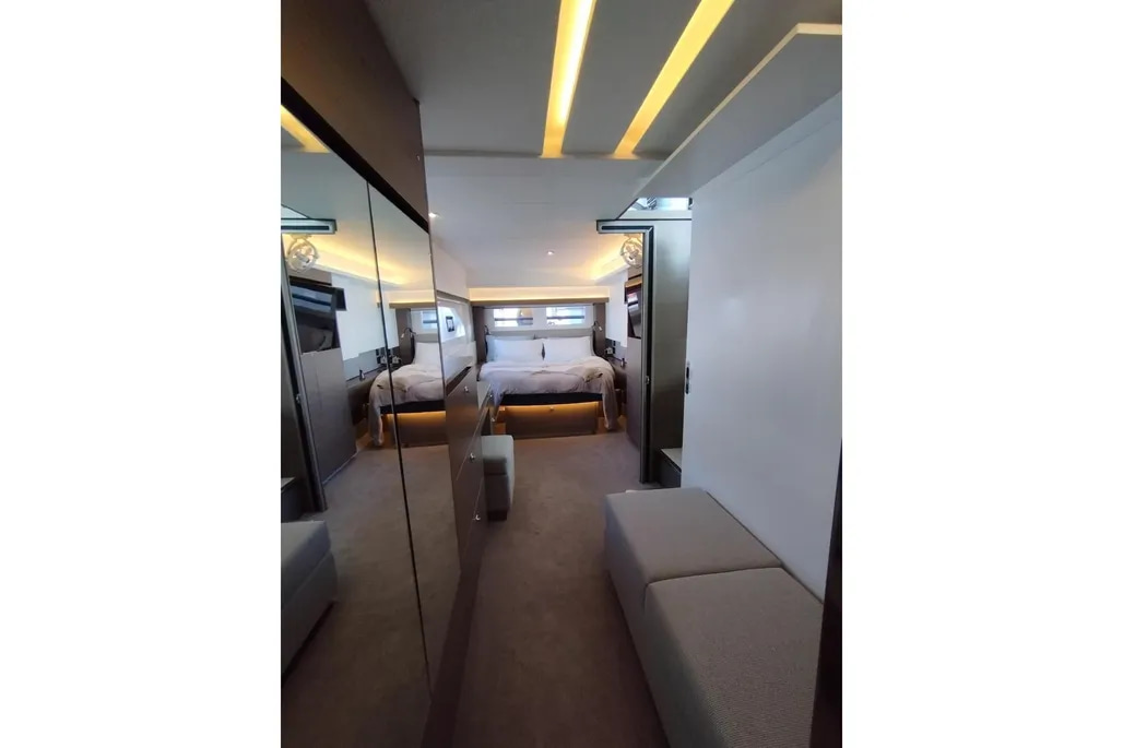 2024 Leopard 53 Powercat en venta (photo 13)