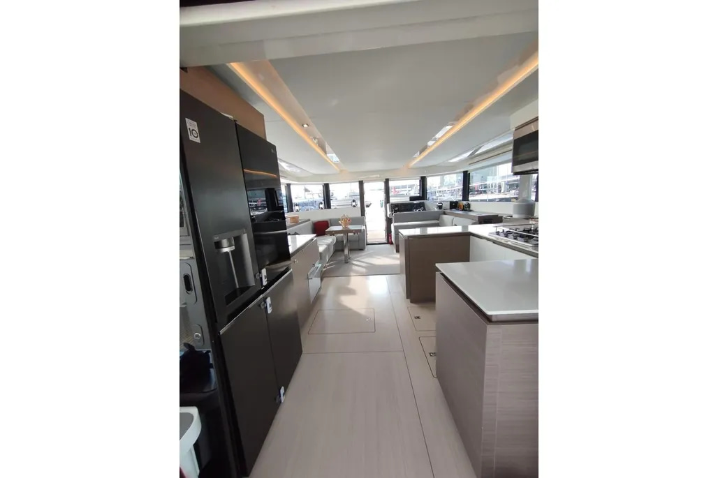 2024 Leopard 53 Powercat en venta (photo 14)