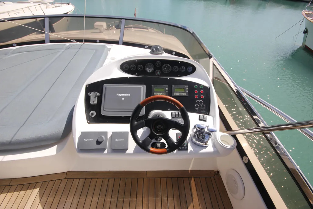 2006 Sunseeker 75 Yacht in vendita (photo 13)