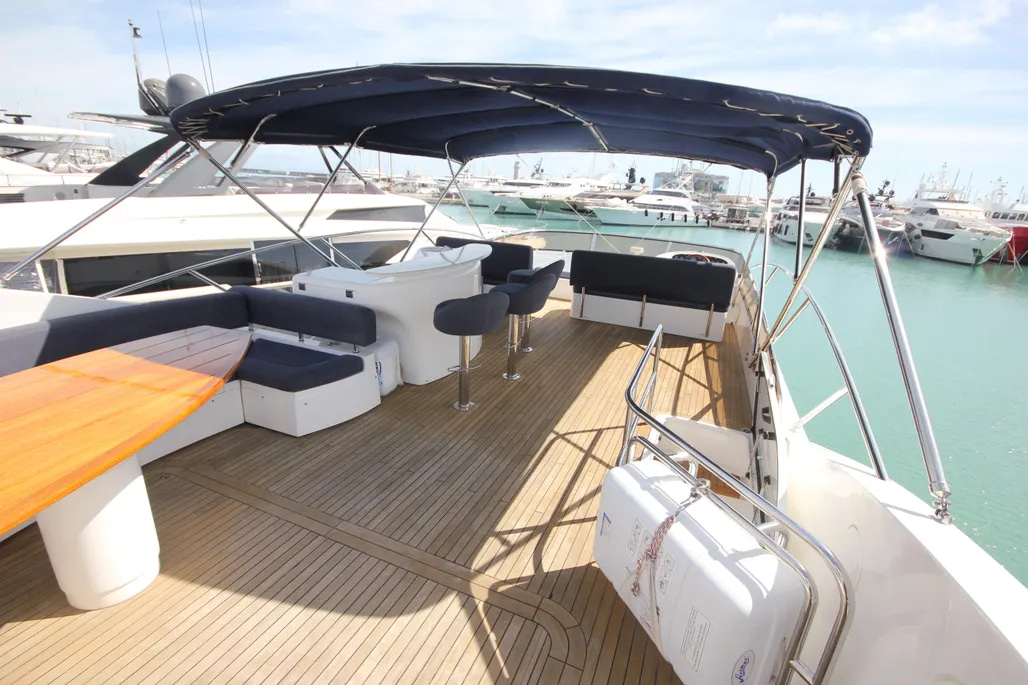 2006 Sunseeker 75 Yacht in vendita (photo 19)