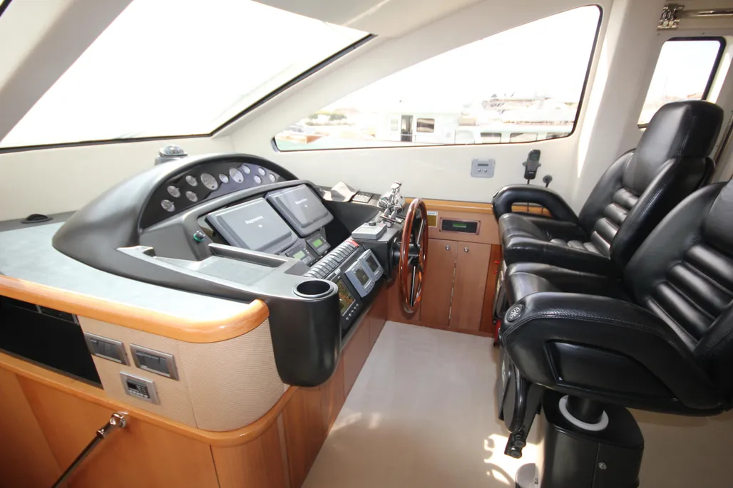 2006 Sunseeker 75 Yacht in vendita (photo 26)
