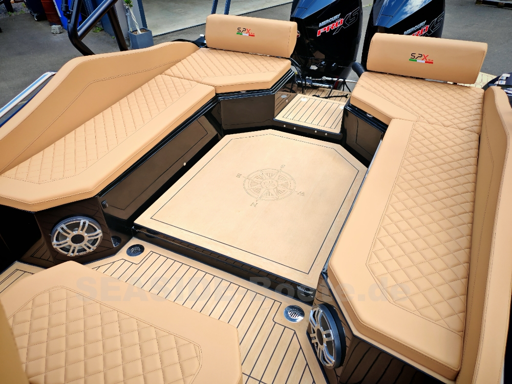2024 SPX RIB 32 Dinette + Mercury 2x 300 HP – Demonstration Boat zu verkaufen (photo 11)