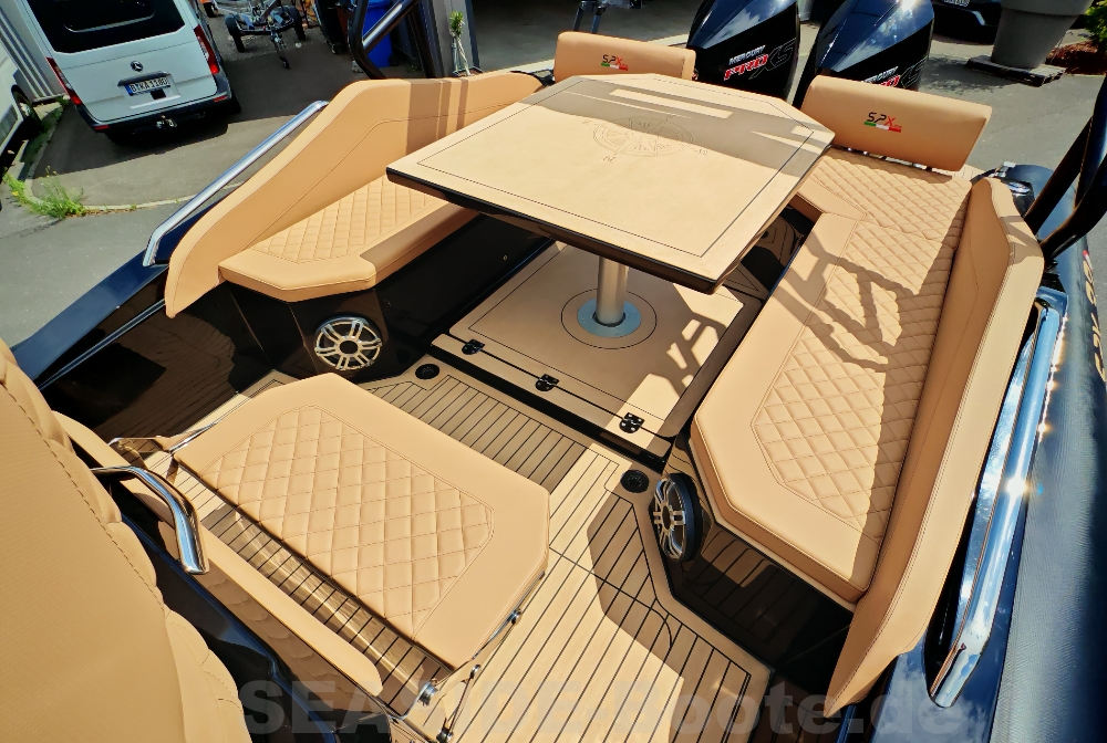 2024 SPX RIB 32 Dinette + Mercury 2x 300 HP – Demonstration Boat zu verkaufen (photo 12)