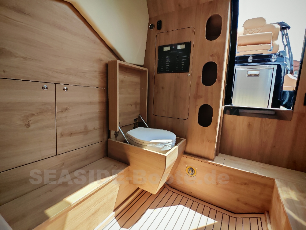 2024 SPX RIB 32 Dinette + Mercury 2x 300 HP – Demonstration Boat zu verkaufen (photo 18)