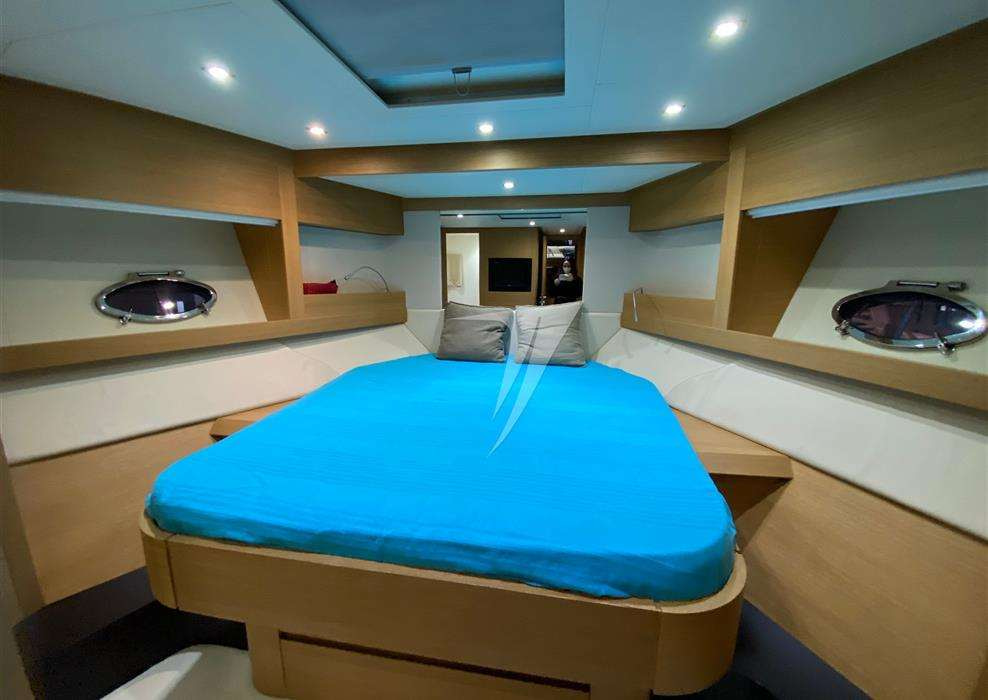 2010 Pershing 64 zu verkaufen (photo 9)