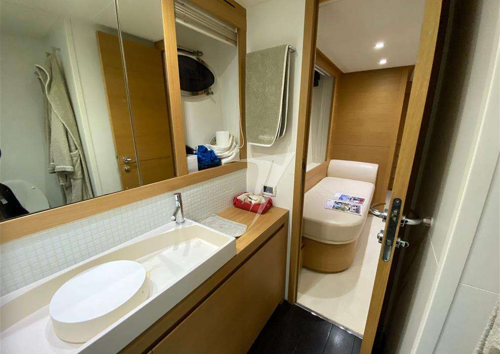 2010 Pershing 64 zu verkaufen (photo 18)