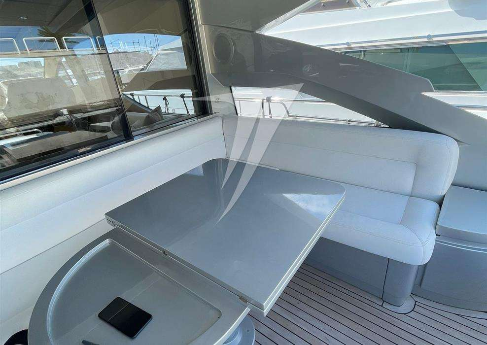 2010 Pershing 64 zu verkaufen (photo 21)
