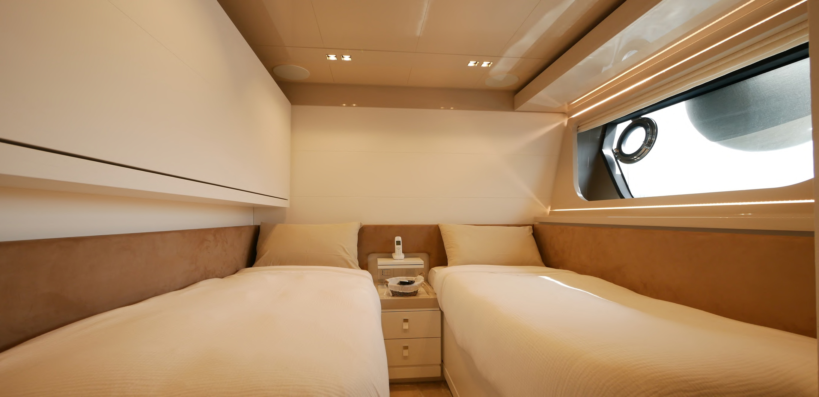 2016 Custom Line Navetta 28 in vendita (photo 13)