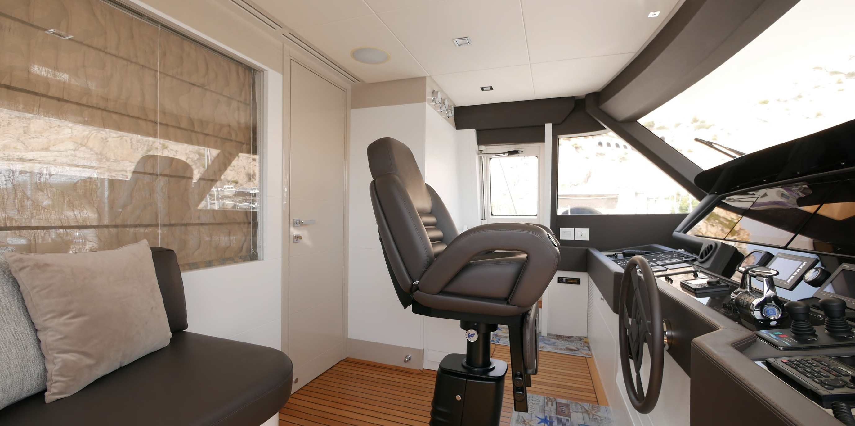 2016 Custom Line Navetta 28 in vendita (photo 19)
