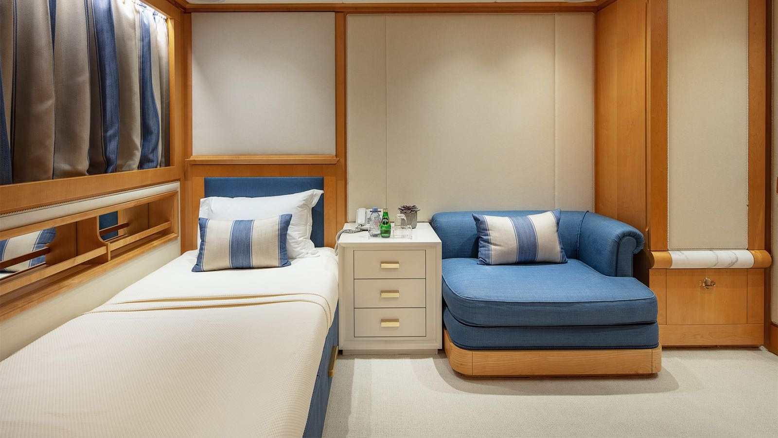 1989 FEADSHIP 46M zu verkaufen (photo 22)