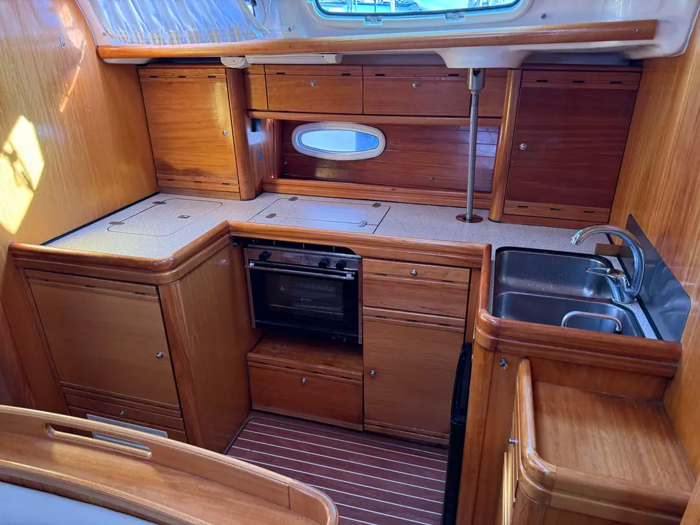 2008 Bavaria 46 Cruiser te koop (photo 41)