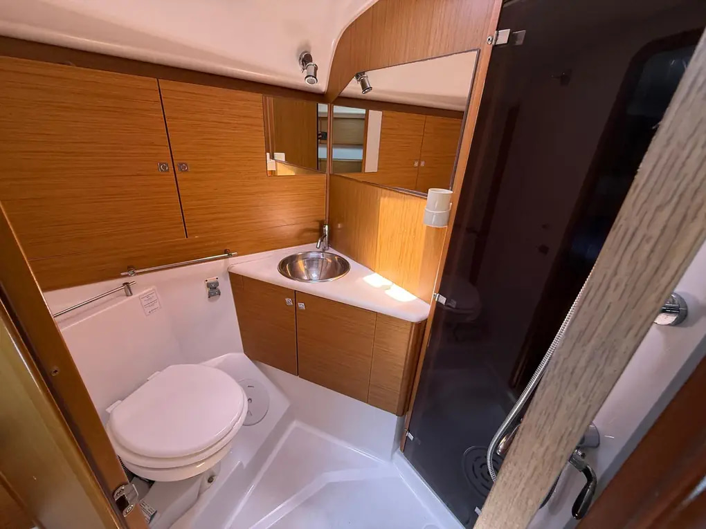 2007 Jeanneau Sun Odyssey 45 DS te koop (photo 55)
