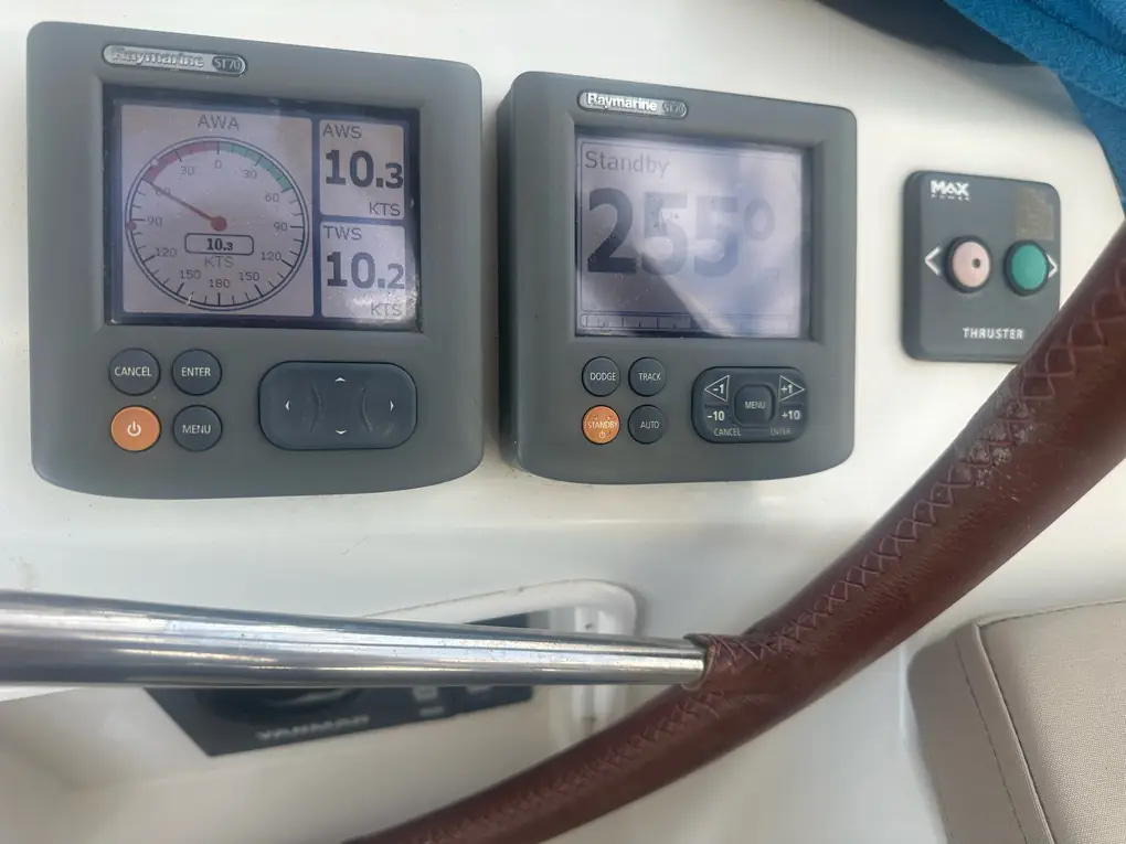 2011 Jeanneau Sun Odyssey 42 DS en venta (photo 25)