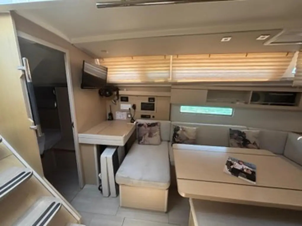 2019 Beneteau Oceanis 40.1 te koop (photo 15)