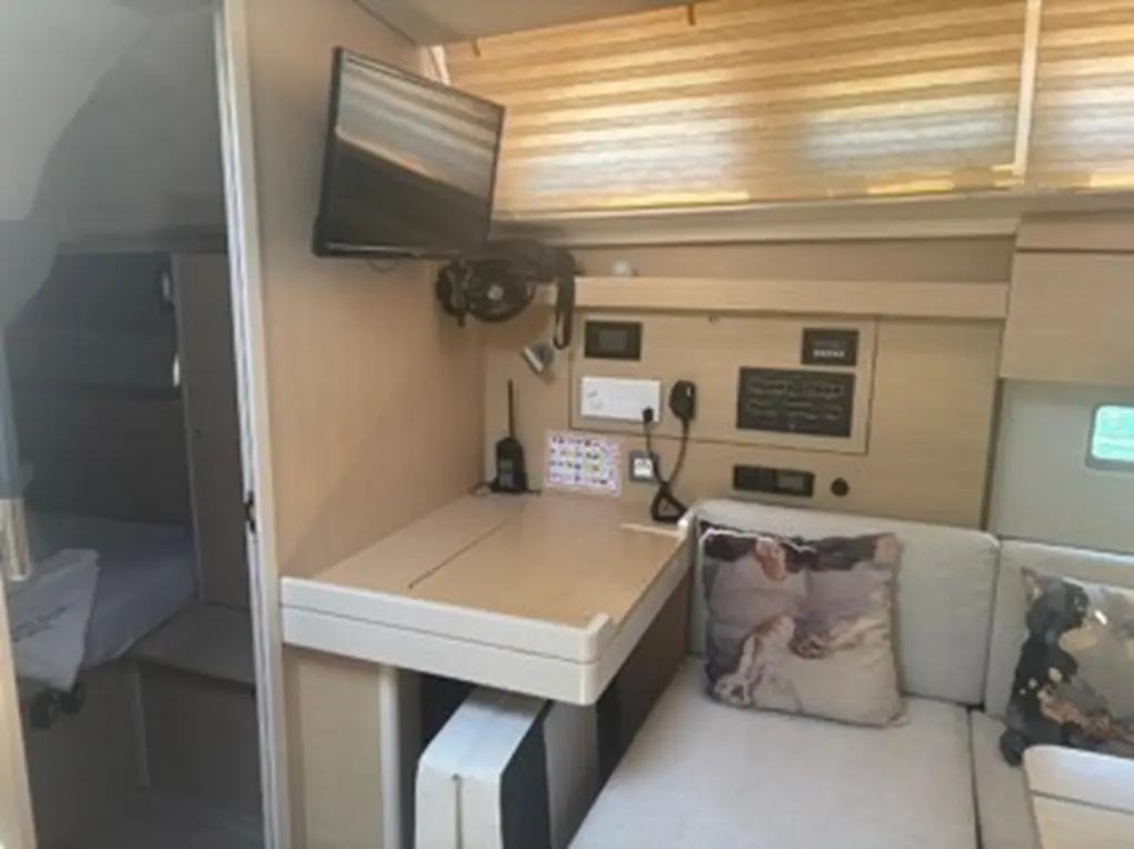 2019 Beneteau Oceanis 40.1 te koop (photo 17)