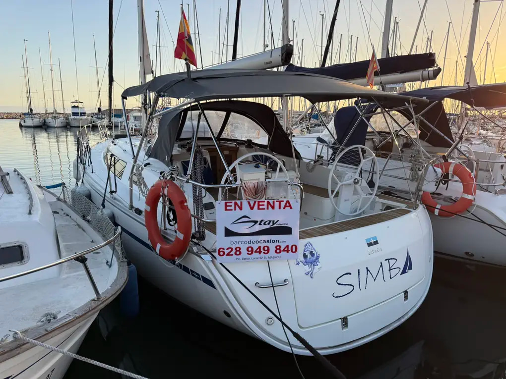 2019 Bavaria 37 Cruiser te koop (photo 4)