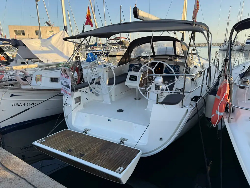 2019 Bavaria 37 Cruiser te koop (photo 6)