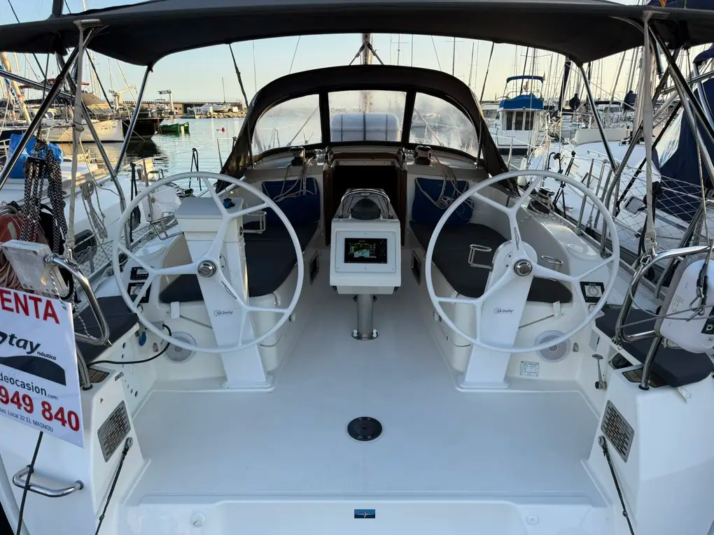 2019 Bavaria 37 Cruiser te koop (photo 9)