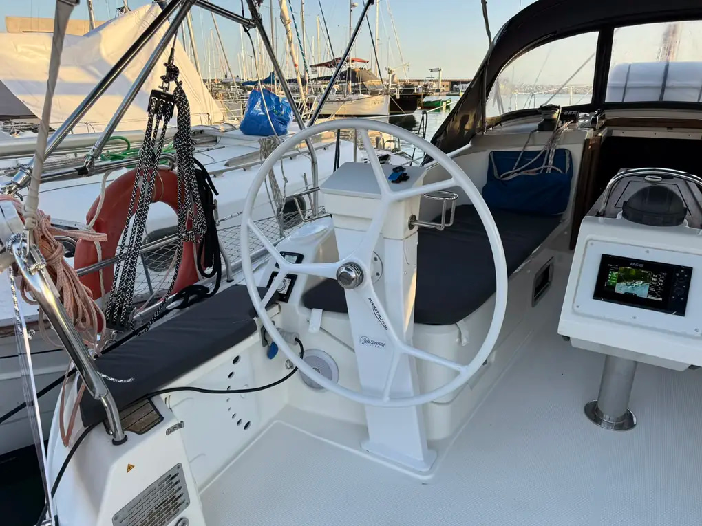 2019 Bavaria 37 Cruiser te koop (photo 12)