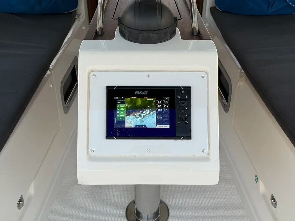 2019 Bavaria 37 Cruiser te koop (photo 14)