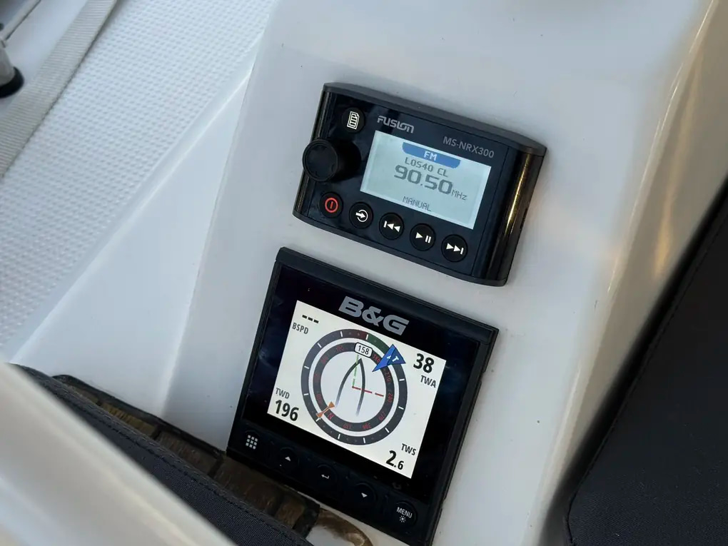 2019 Bavaria 37 Cruiser te koop (photo 18)