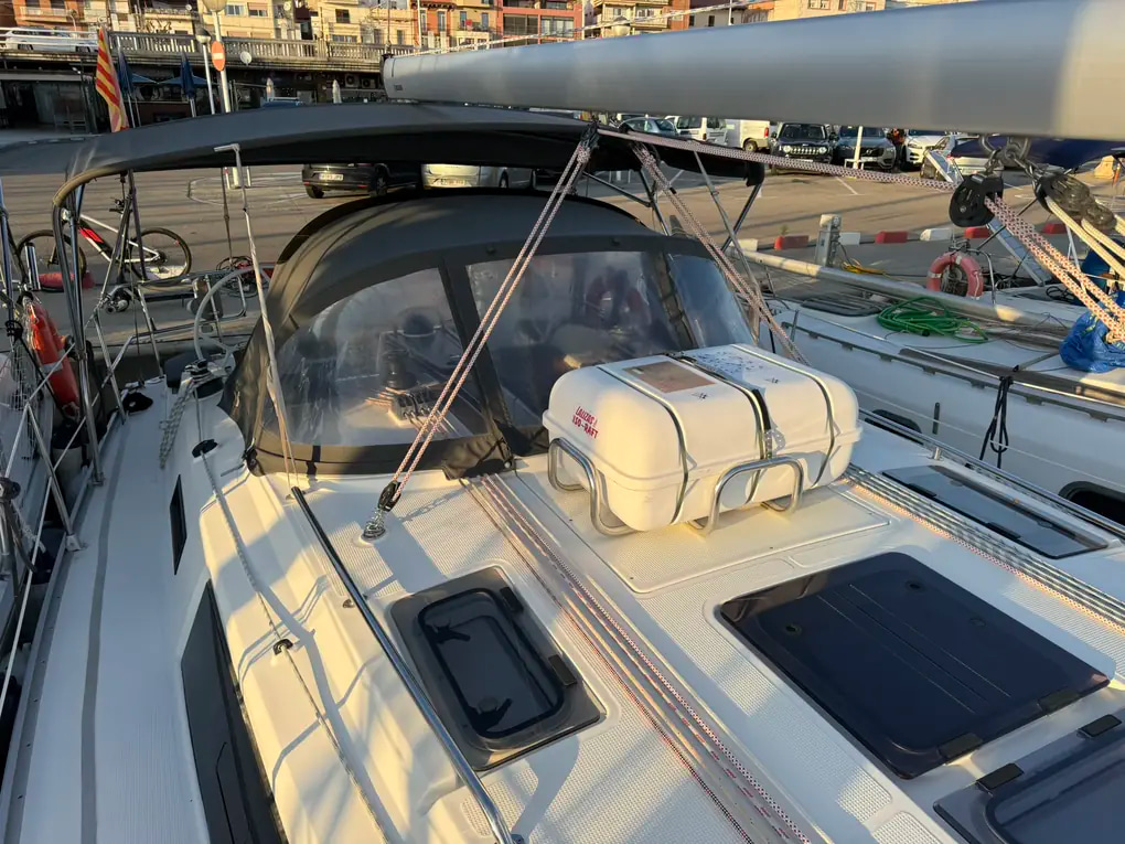 2019 Bavaria 37 Cruiser te koop (photo 30)