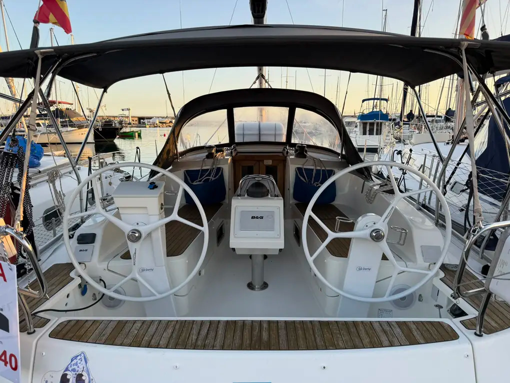 2019 Bavaria 37 Cruiser te koop (photo 52)